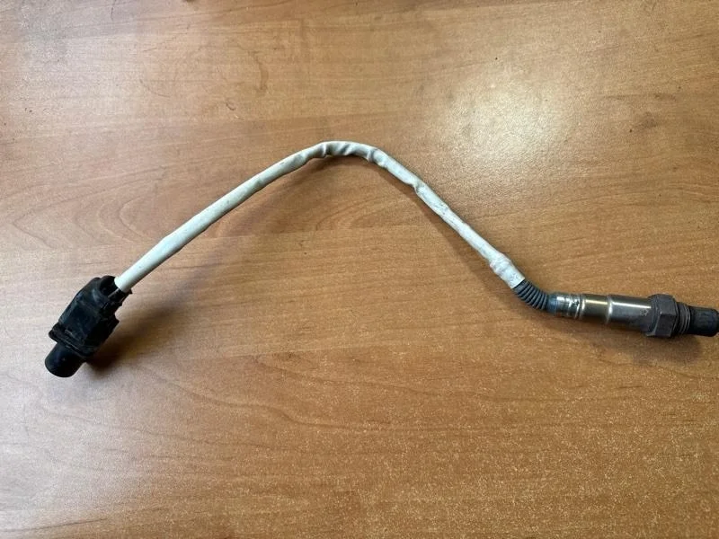 Датчик кислорода лямбда зонд ford Kuga 2