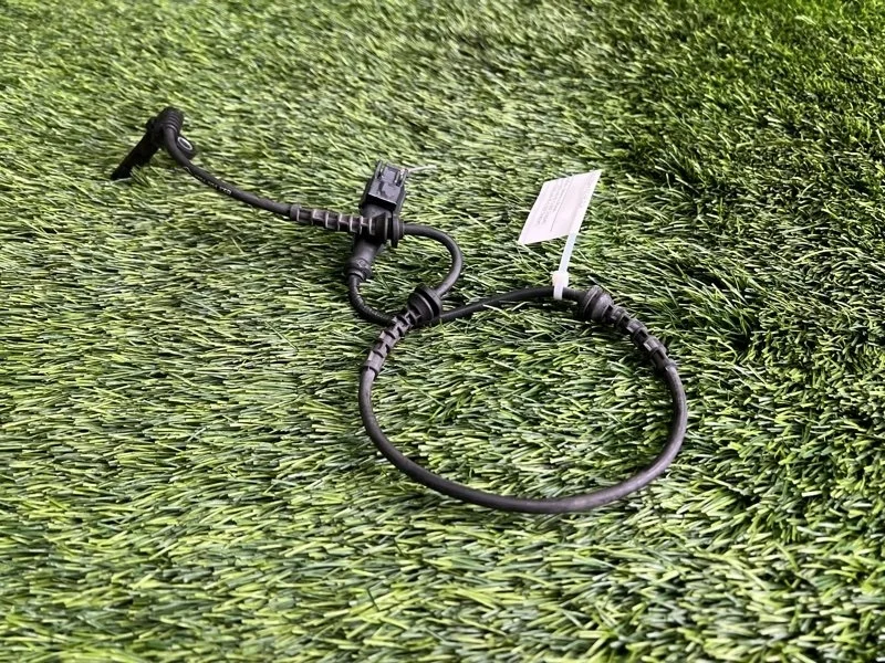 Датчик ABS Renault Megane 2014 479109155R B95 F4R, передний