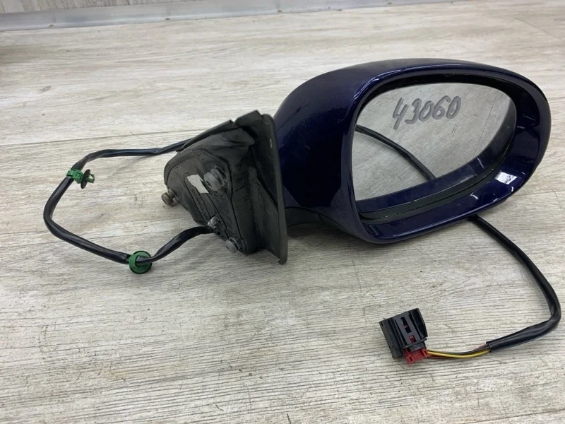 Зеркало двери VOLKSWAGEN PASSAT B6 2007 3C2857508CJ СЕДАН BXE BXE090196, переднее правое