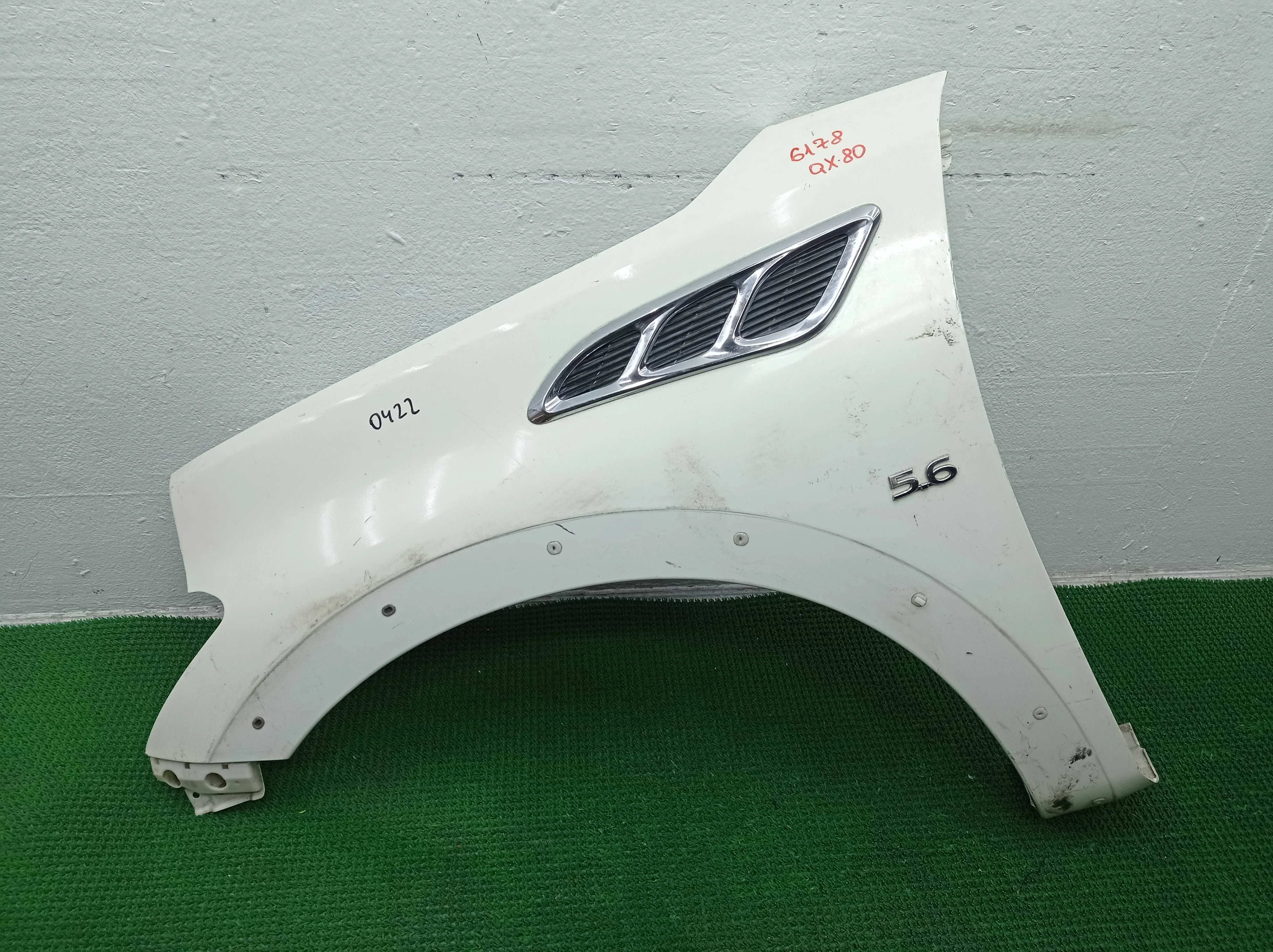 Крыло левое Infiniti QX80 (Z62) 2013 - 2017 бензин 5.6 Автомат