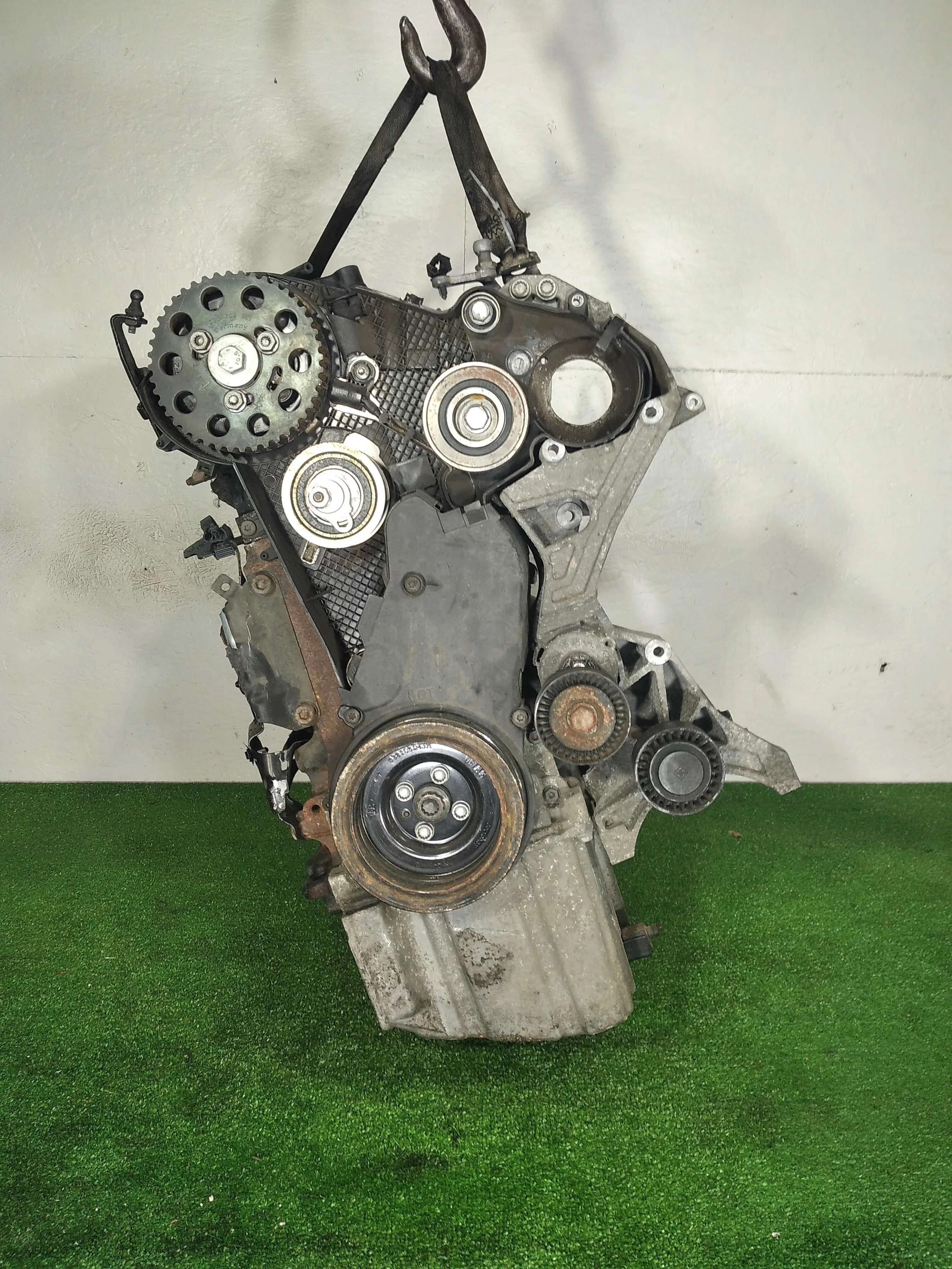 Двигатель Volkswagen T5 Рестайлинг 2010 - 2016 дизель 2.0 Механика