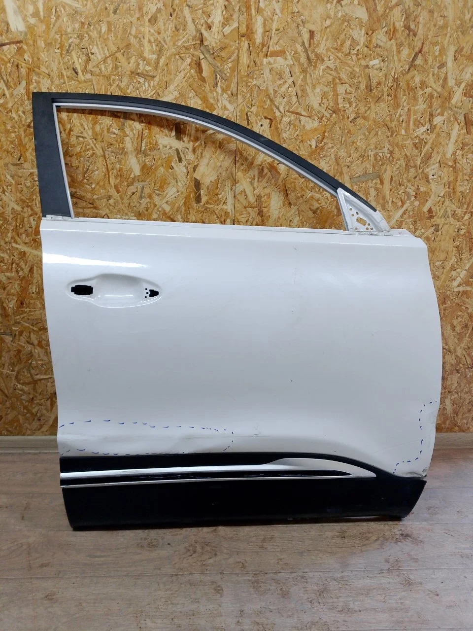 Дверь Chery Tiggo 4 Pro 2024 J686101020DY, передняя правая