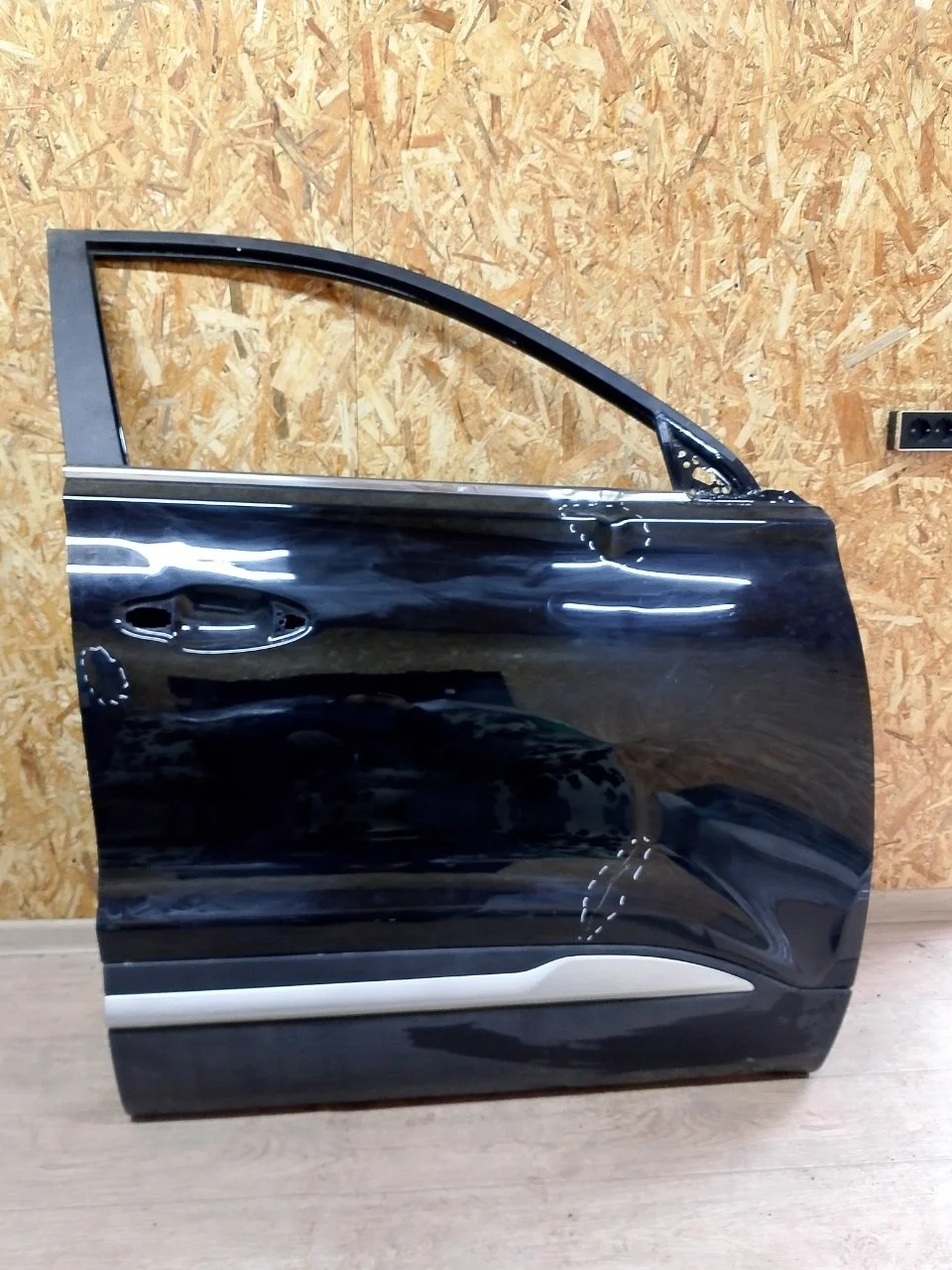Дверь Chery Tiggo 4 Pro 2024 J686101020DY, передняя правая