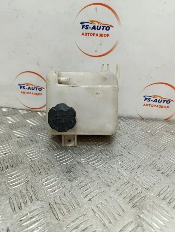 Расширительный бачок Kia Sportage 3 2012 254302S000 SUV 2.0 G4KD