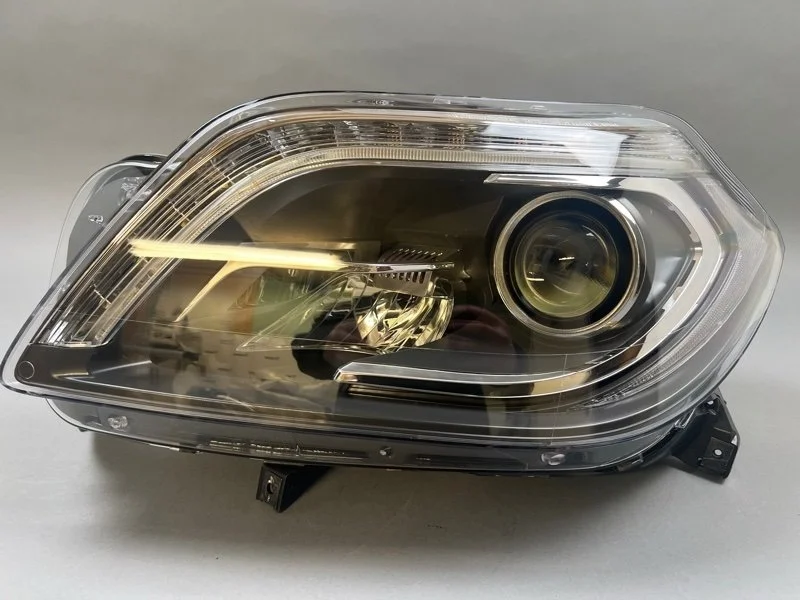 Фара Mercedes-Benz GL-class 2012-2016 A1668207361 X166, передняя левая