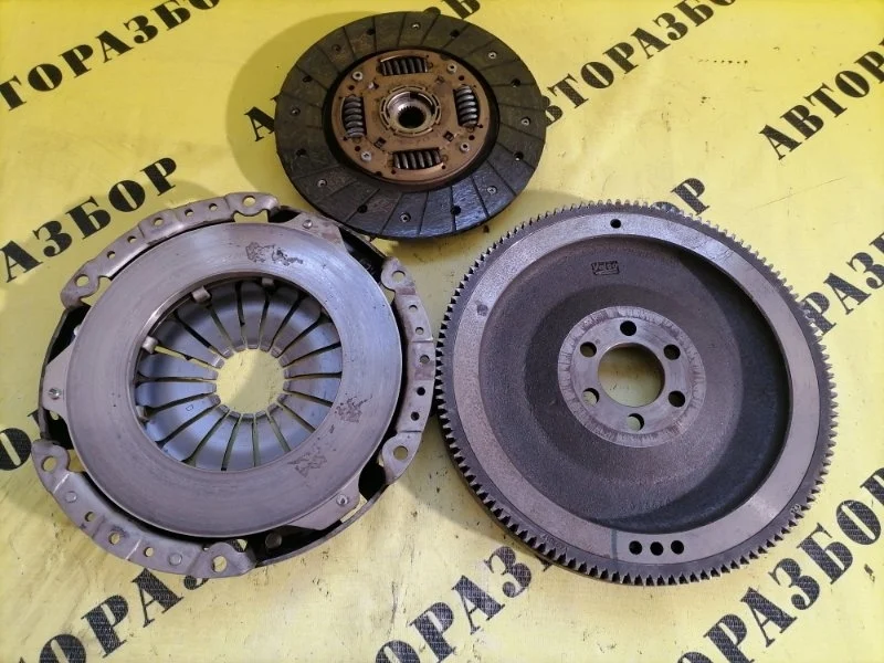 Маховик RENAULT LOGAN 2 2014-2022 2017 302054100R СЕДАН 1.6 H4M438 113 Л/С H4MD438 H4M