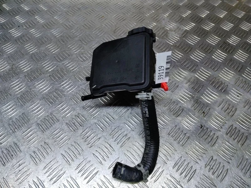 Бачок гидроусилителя Mercedes-Benz W204