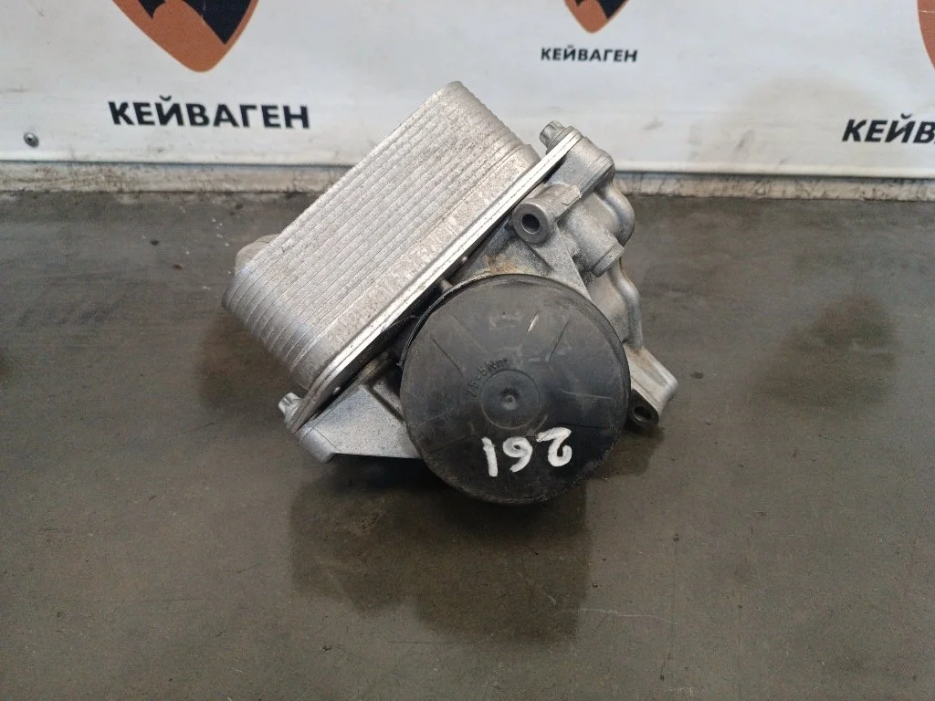 Корпус масляного фильтра теплообменником BMW 5-Series 2012 F10