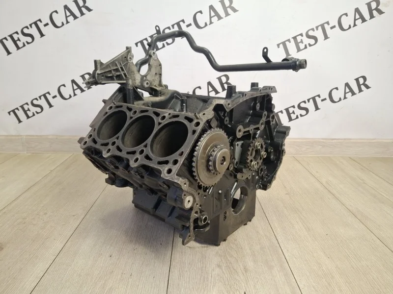 Блок цилиндров двс VW Touareg 1 2003-2010 7L