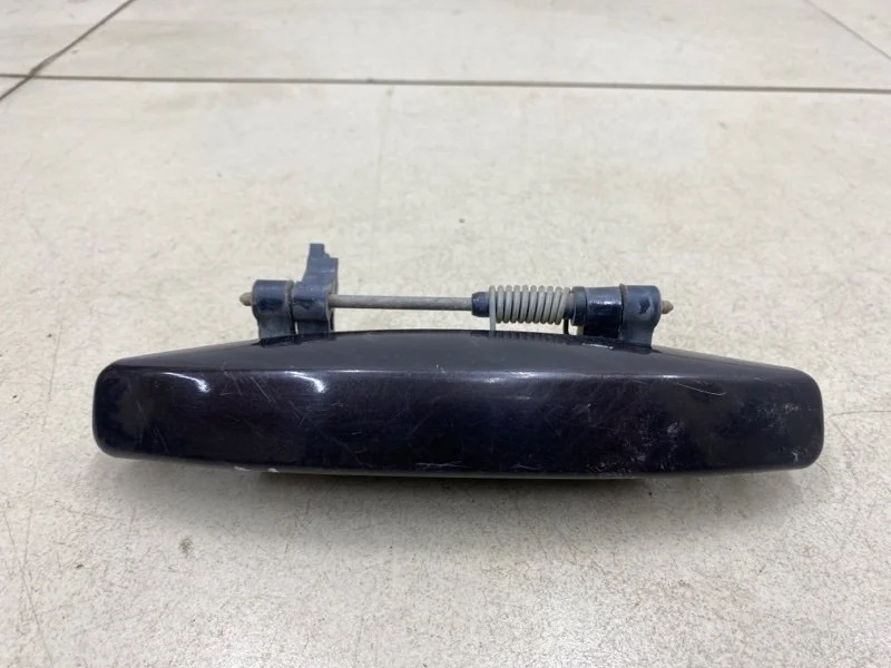 Ручка двери наружная правая Renault Duster 1