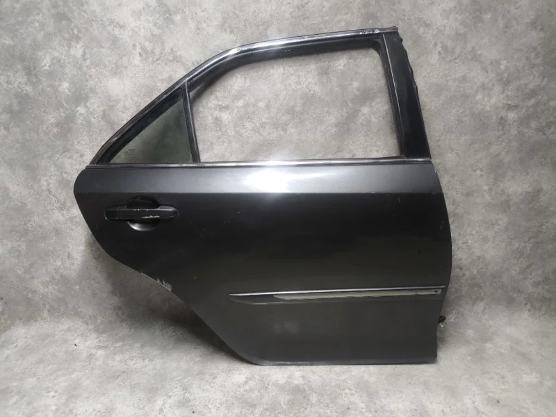 Дверь задняя правая Toyota Camry XV50/XV55 2ARFE