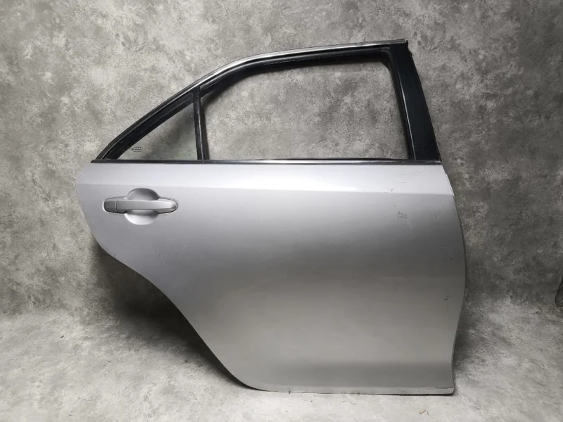 Дверь задняя правая Toyota Camry XV50/XV55 2ARFE