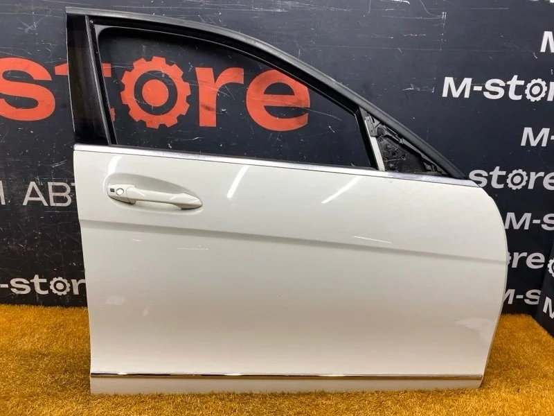 Дверь Mercedes-Benz C-Class 2010 A2047206000 W204 271.860, передняя правая