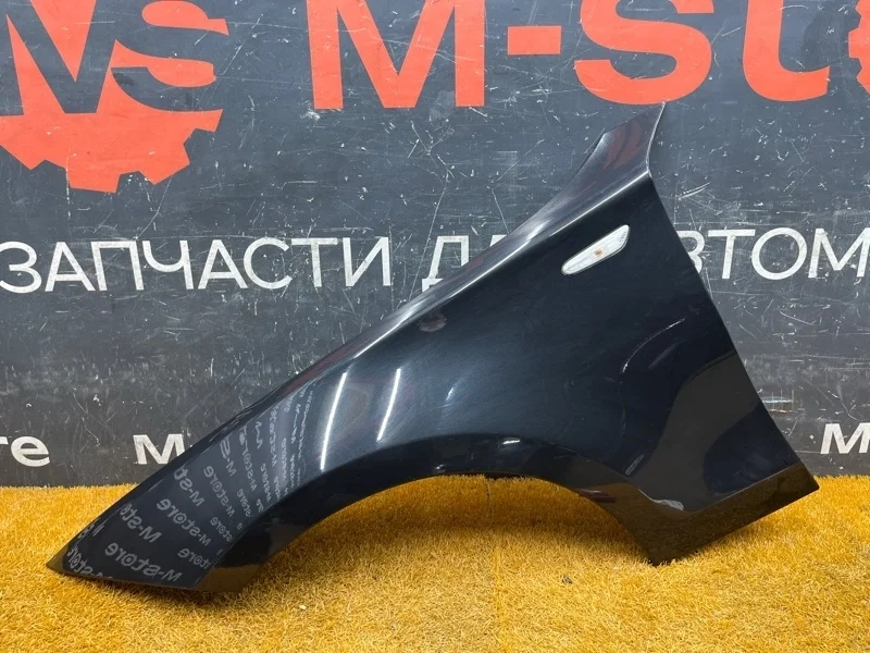 Крыло Bmw 1-Series 2009 41357133227 E87 N46B20B, переднее левое