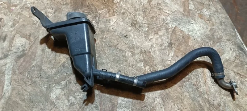 Бачок гидроусилителя Audi A4 2006 8ED