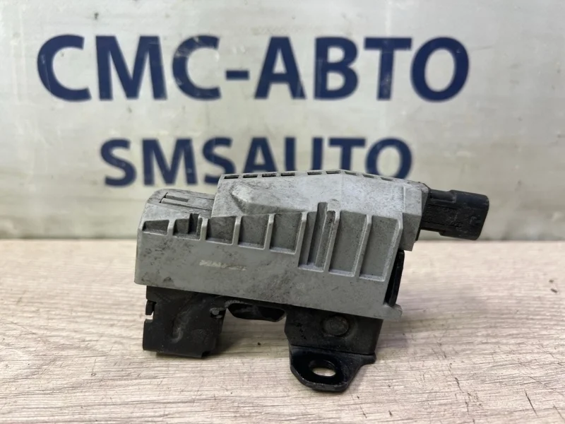 Замок капота Mercedes-Benz E-Class 2009 A2128800160 W212 272.952