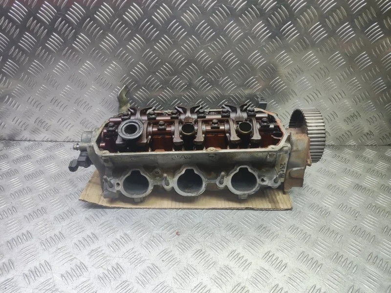 Головка блока цилиндров Mitsubishi Pajero 3 MD307678 V75W 6G74