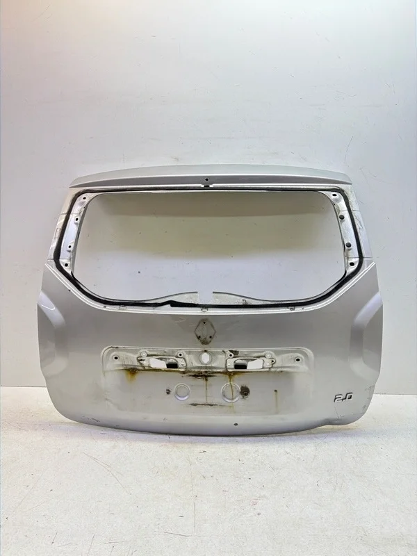 Крышка багажника Renault Duster 2010-2021