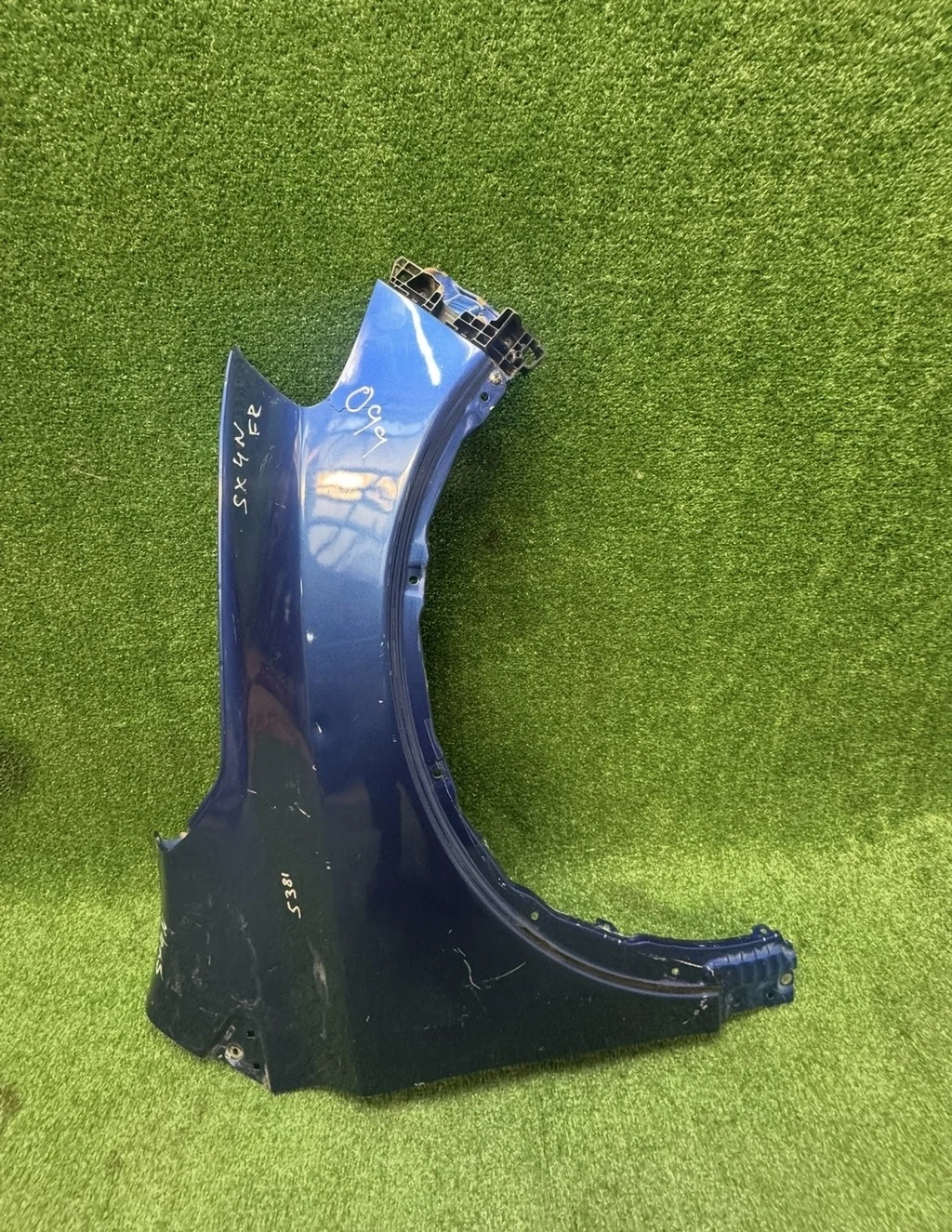 Б.у. крыло SUZUKI SX4 YA22S SUZUKI SX4 YA22S