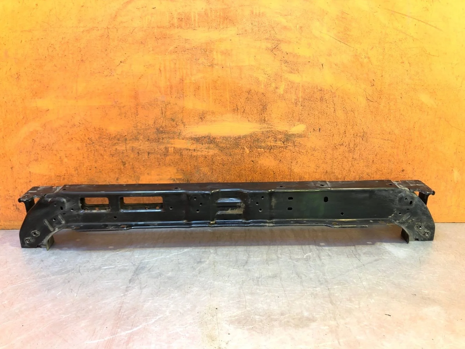 Панель передняя (суппорт радиатора) верхняя Hyundai Tucson 2015-2021 3