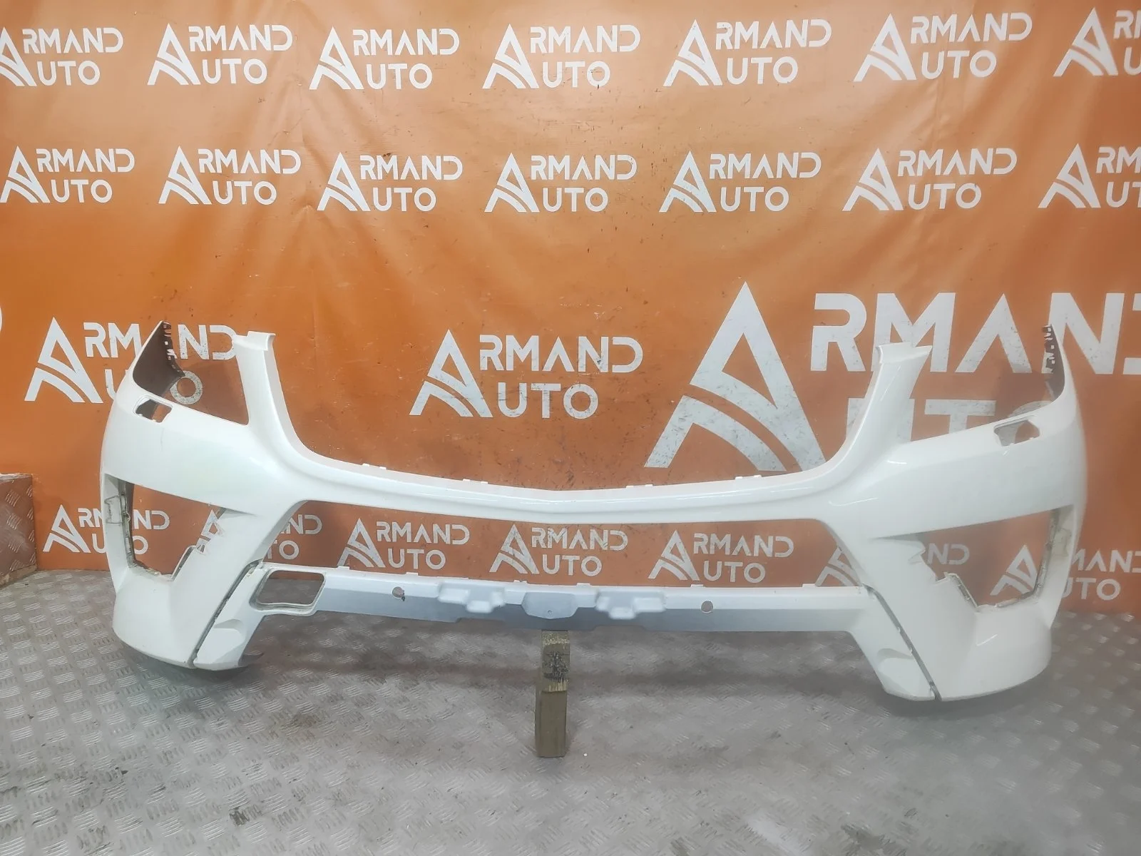 Бампер Mercedes ML GLE-Class 2011-2015 W166