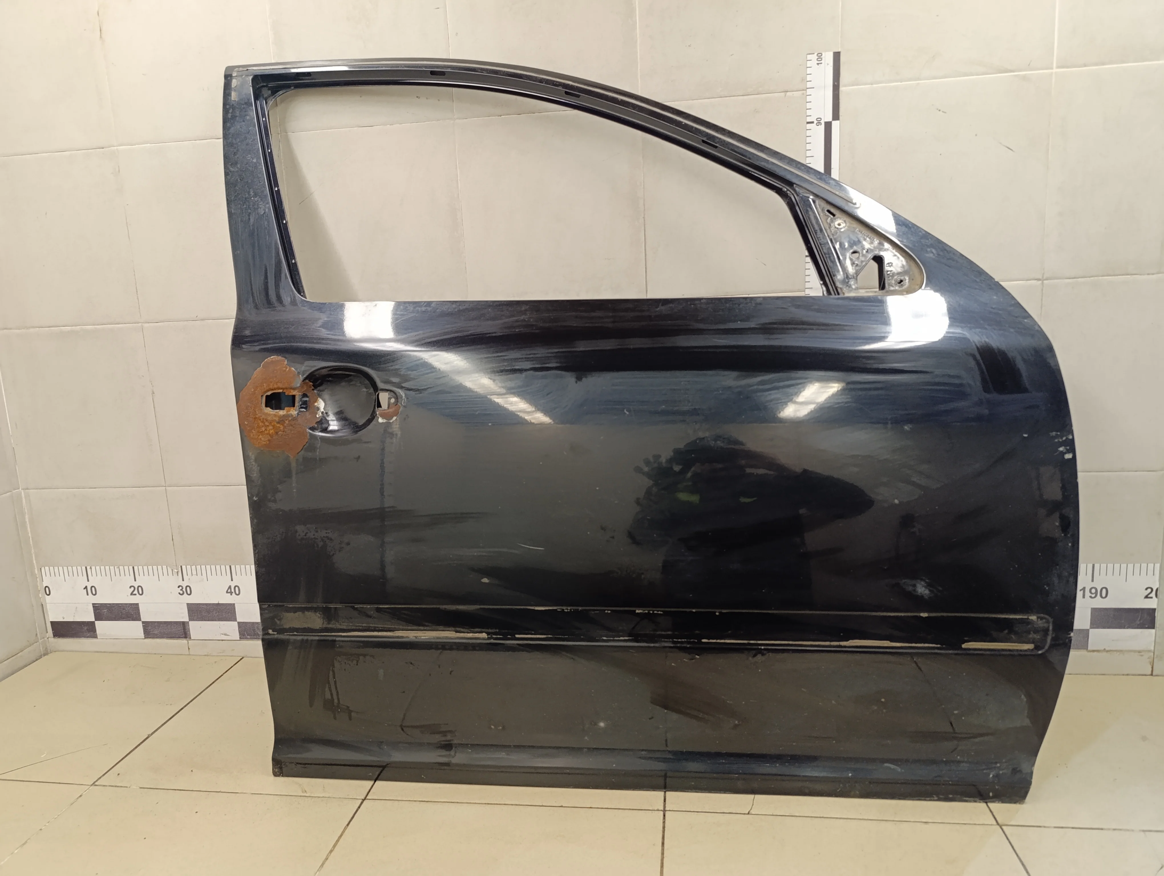 Дверь передняя правая Octavia (A5 1Z-) 2004-2013