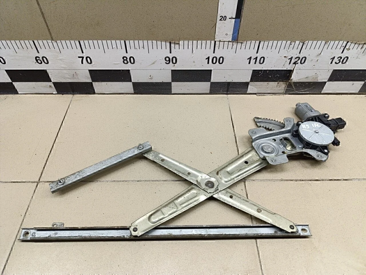 Стеклоподъемник механ. передний левый Lancer (CX,CY) 2007>