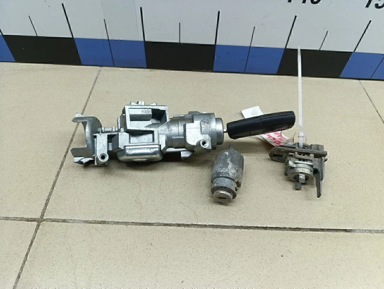 Замок зажигания Focus II 2005-2008