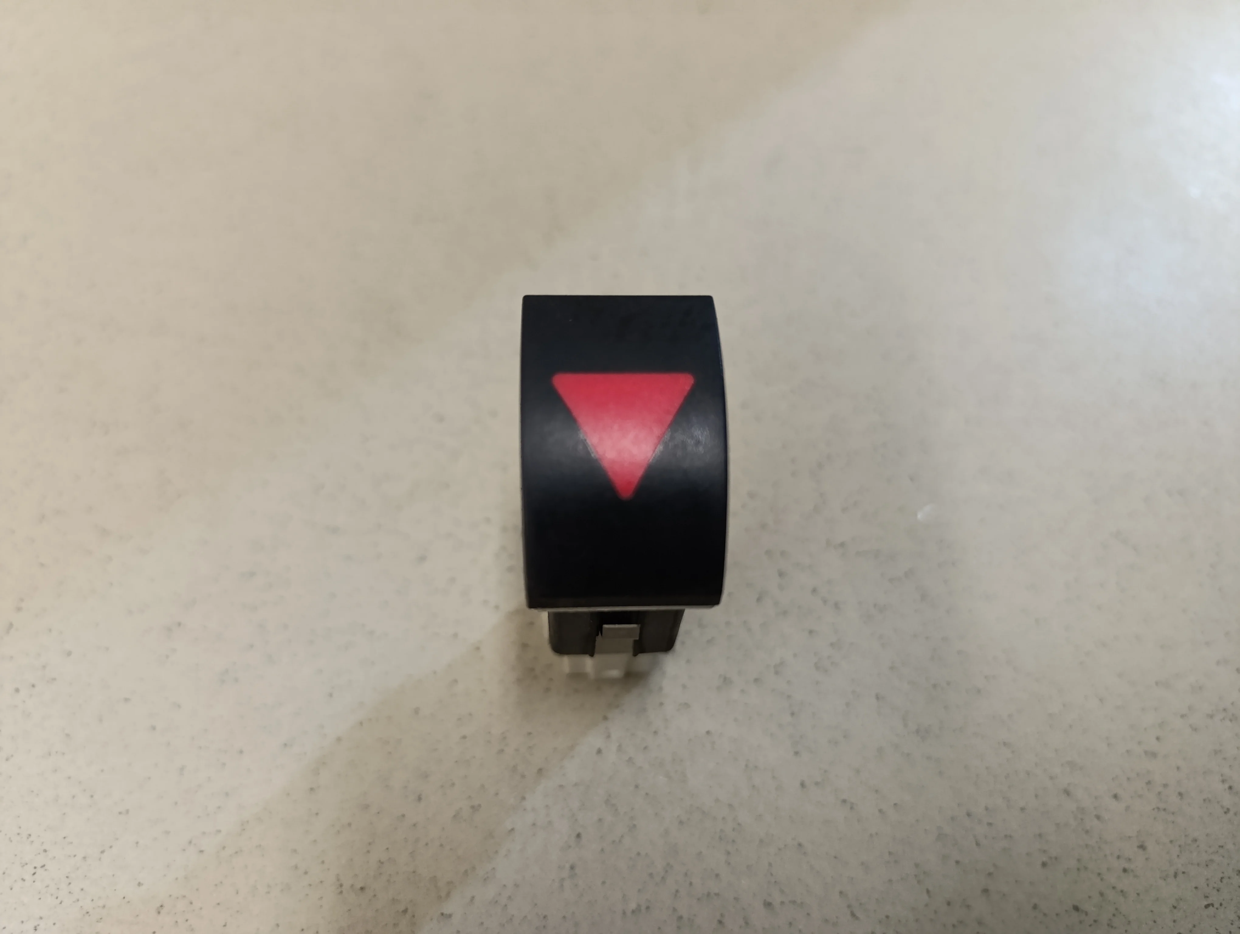 Кнопка аварийной сигнализации Octavia (A5 1Z-) 2004-2013