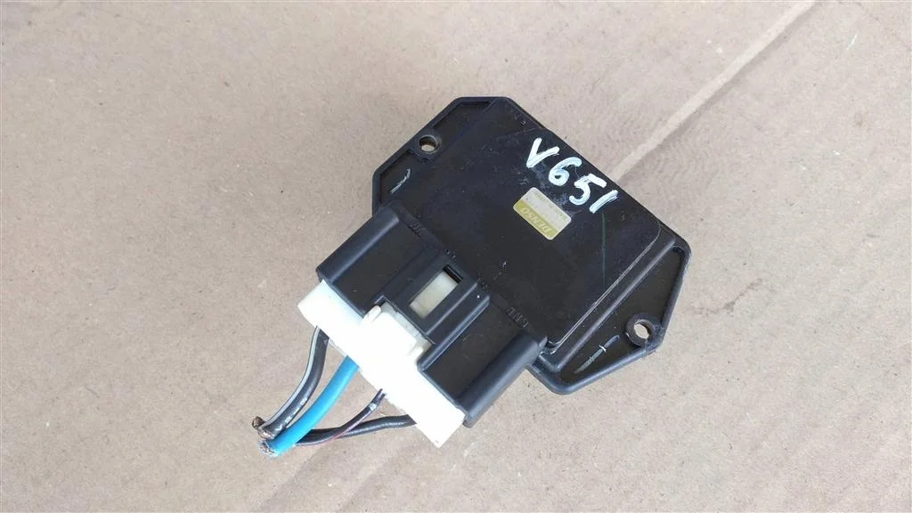 Б.у. резистор печки MITSUBISHI PAJERO V65W MITSUBISHI PAJERO V65W