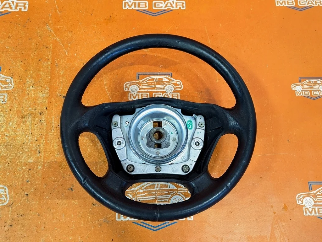 Руль Mercedes-Benz