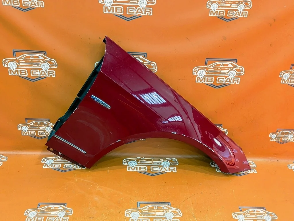 Крыло переднее правое Mercedes-Benz