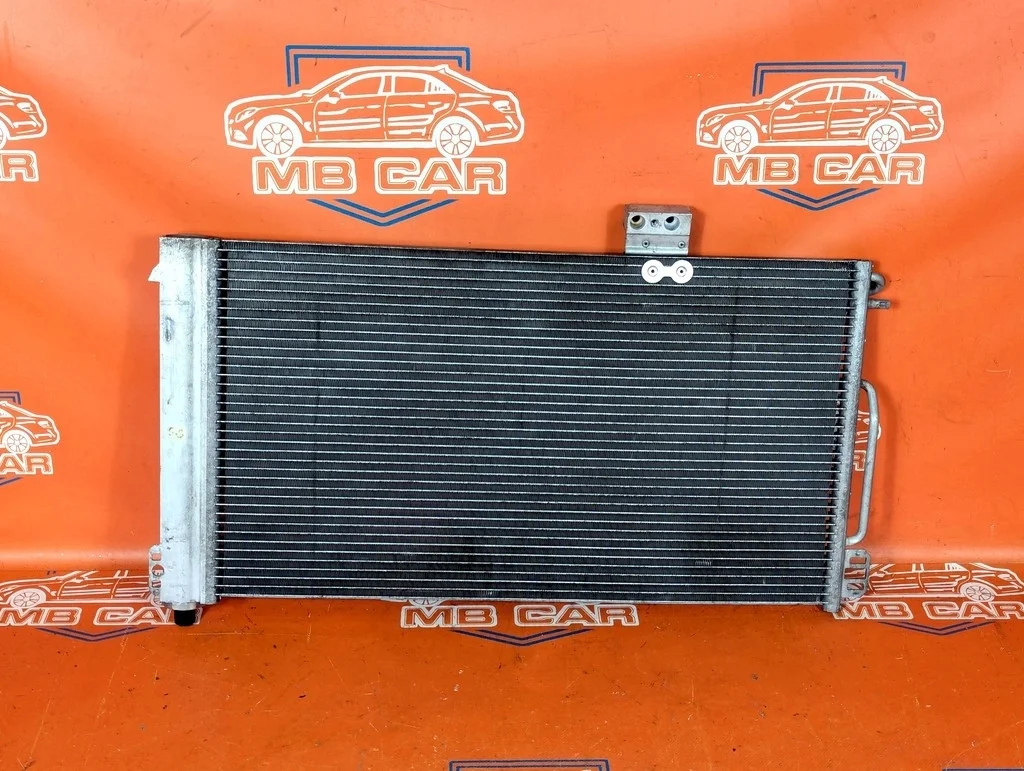 Радиатор кондиционера Mercedes-Benz