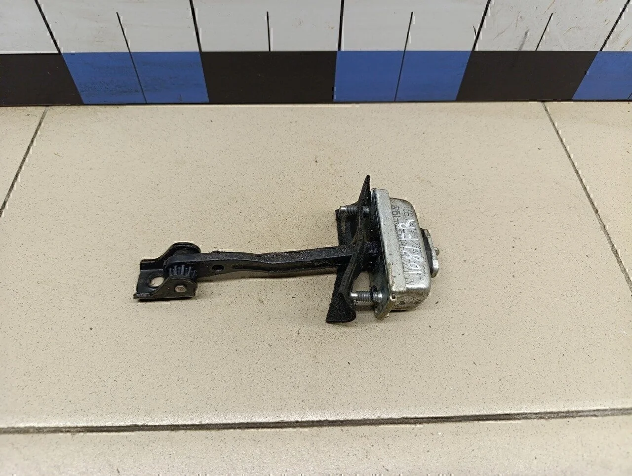 Ограничитель двери Focus II 2005-2008