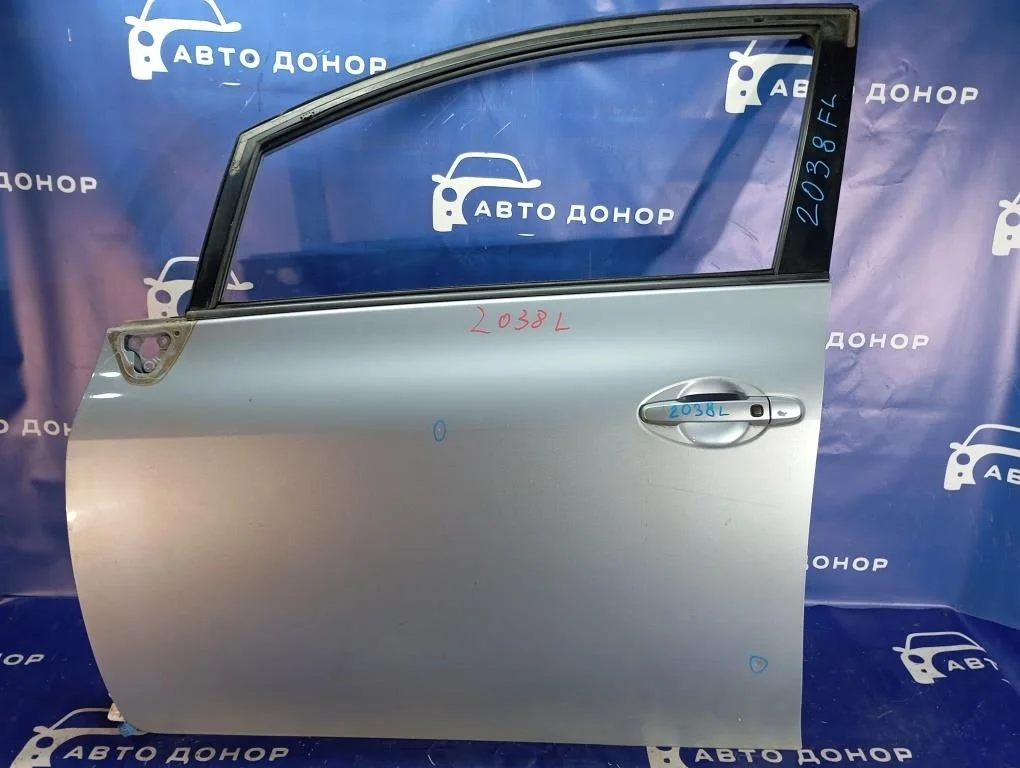 дверь TOYOTA AURIS NZE154 1NZFE