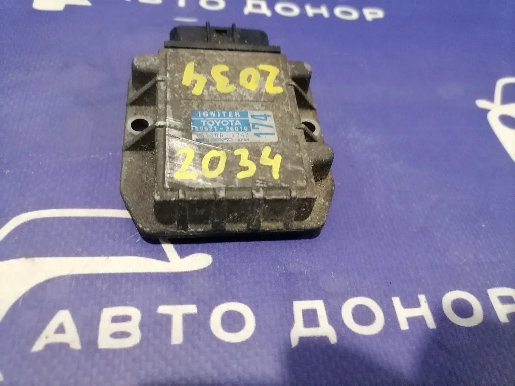 коммутатор TOYOTA CARINA ED ST202 3SFE