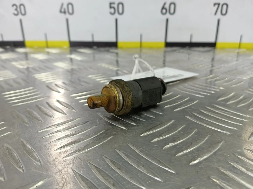 Датчик температуры Volkswagen Caddy III (2004—201