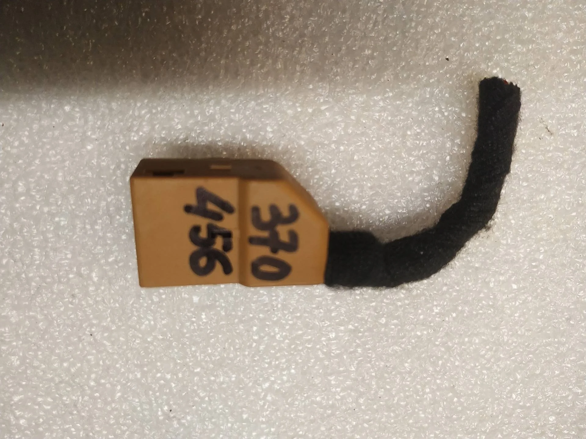 разъем (фишка) проводки Audi A5 8T 8T 2010