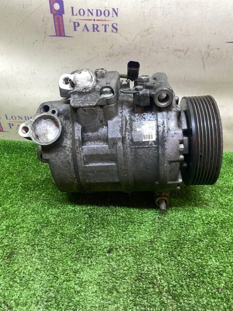 Компрессор кондиционера BMW 335xi E90