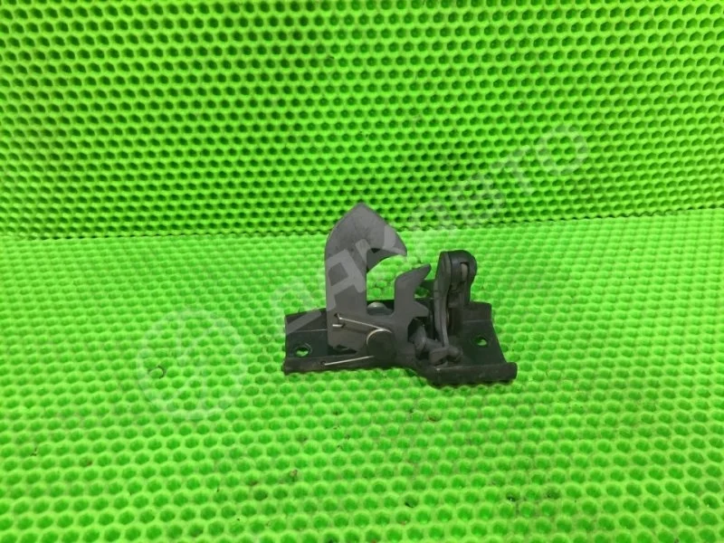 Замок капота Mercedes-Benz W211