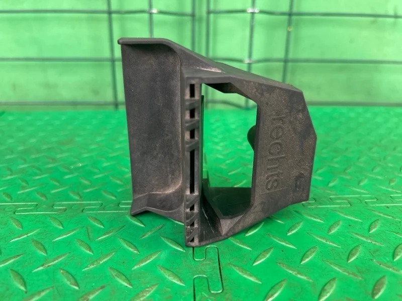 Кронштейн радиатора BMW 5 E39