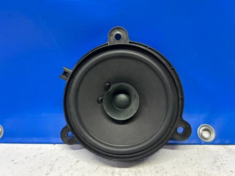 Динамик Lada X-RAY 2018 281444271R, задний