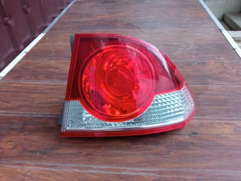 Фонарь Honda Civic 8 2006-2008 33501SNBG01 FD1 4D, правый