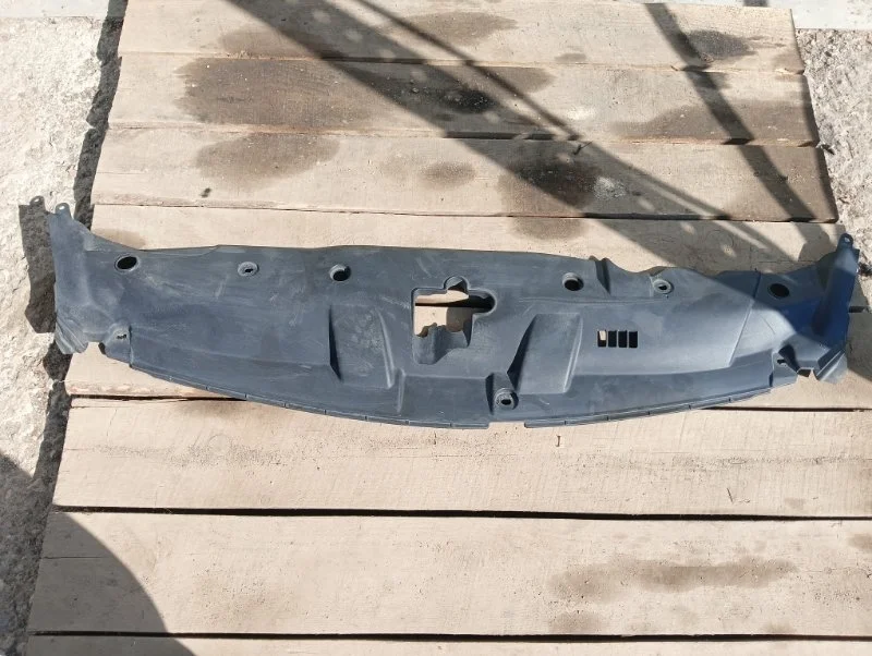 Накладка замка капота Honda Civic 8 2006-2011 71125SNB000 4D