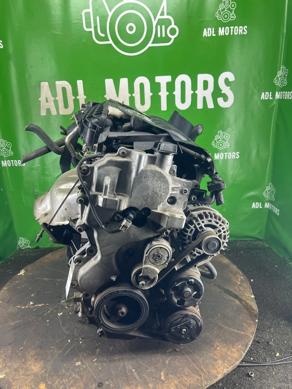 Двигатель Nissan Qashqai X-TRAIL 2007-2013 10102JG4AC MR20DE