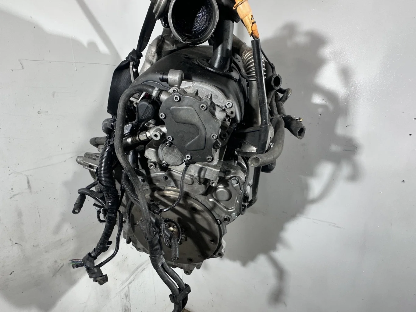 Двигатель AXE  AXD 2.5 TDI Volkswagen