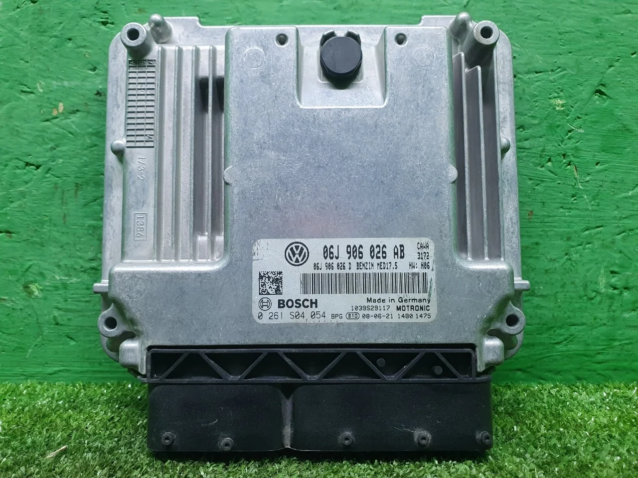 Эбу двигателя Volkswagen Tiguan 2007-2016 06J906026AB CAW