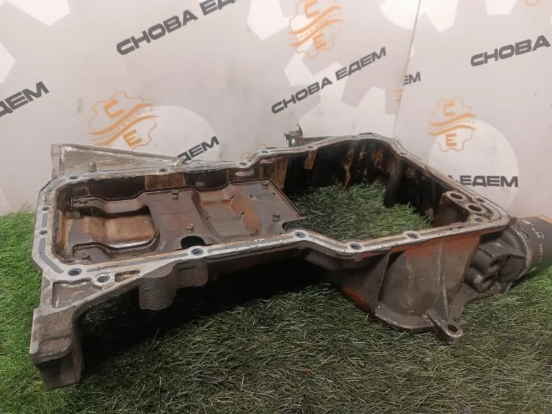 Поддон двигателя Nissan X-Trail 111106N200 T30 QR25DE 2.5