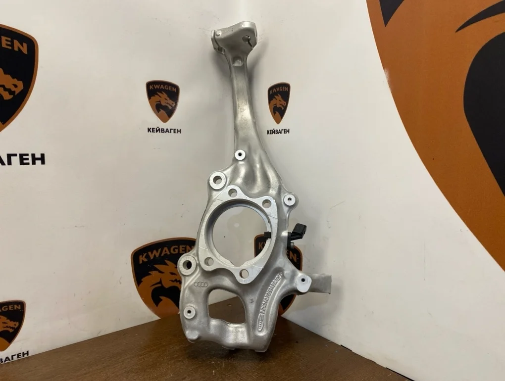 Кулак поворотный Audi A6 2014 C7