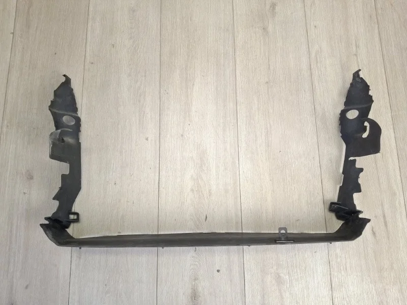 Воздуховоды радиатора VW Tiguan 1 2012-2018 5N